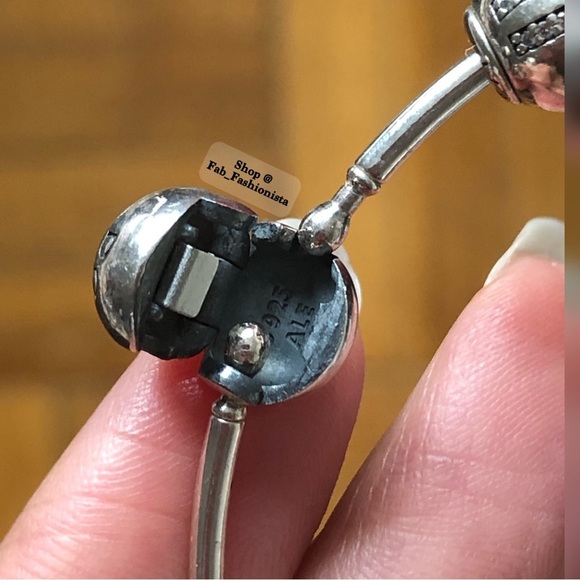 Pandora sterling silver essence bracelet & charm - Picture 7 of 7